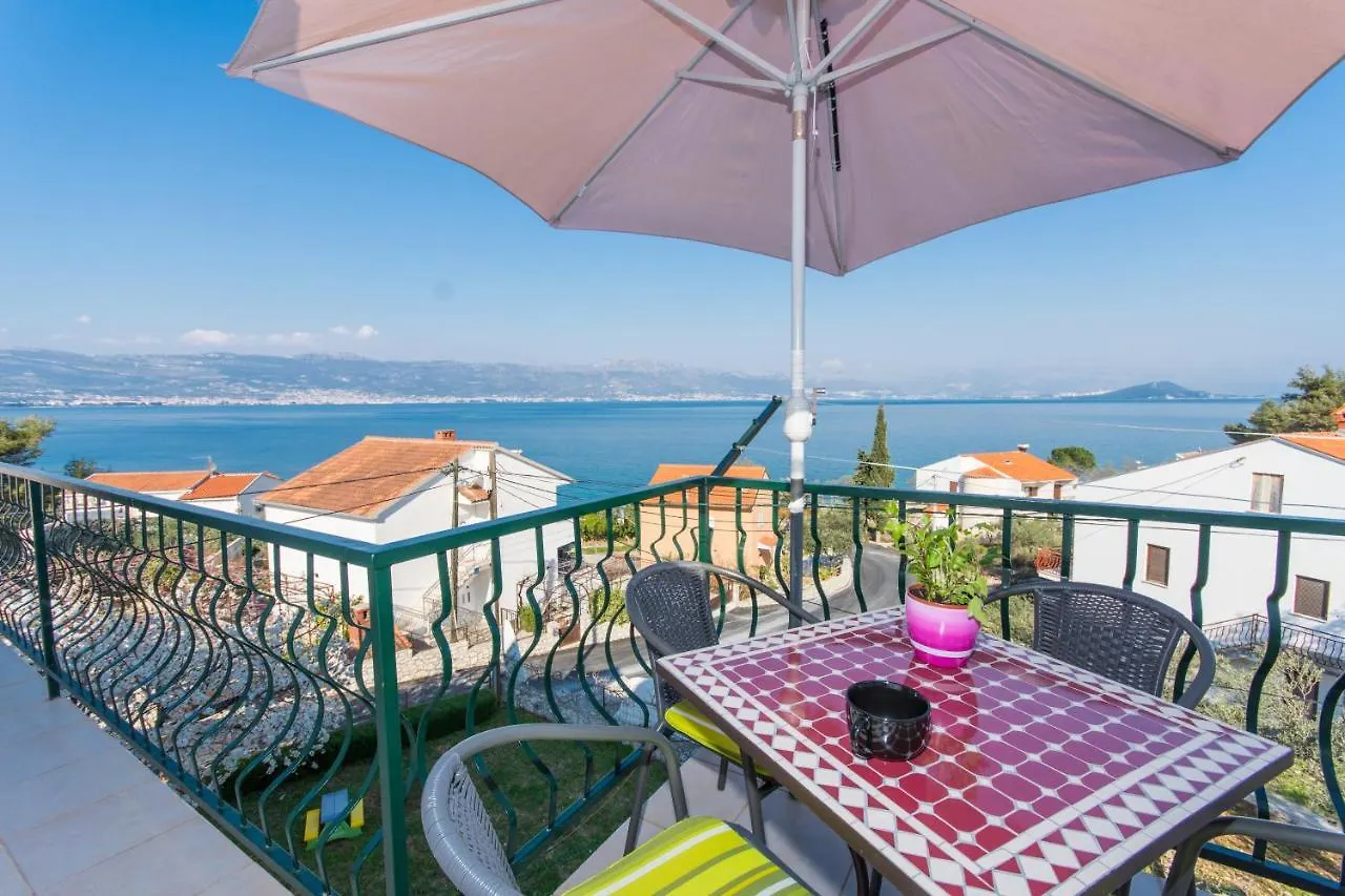 Apartment Slatine 1126B Trogir Croacia