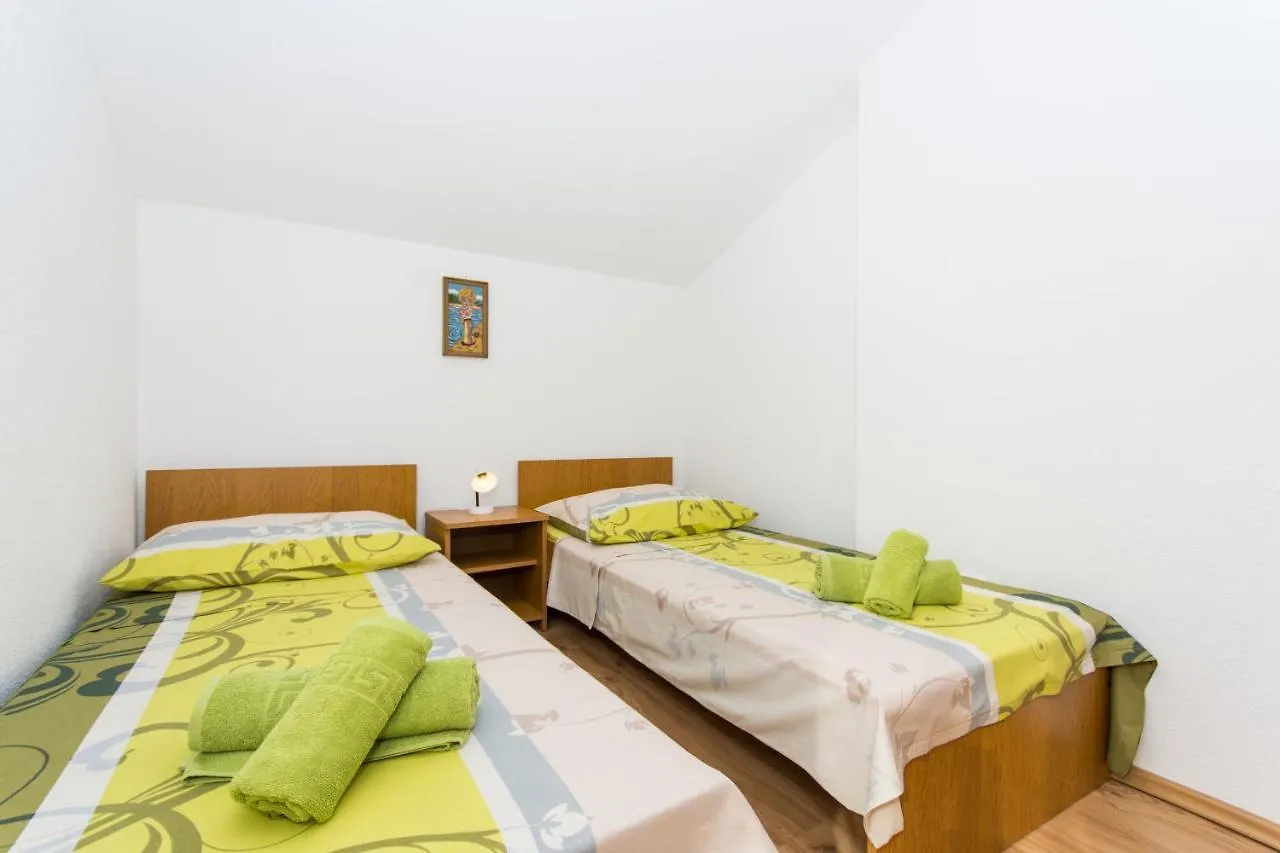 Apartment Slatine 1126B Trogir 0*,  Croacia