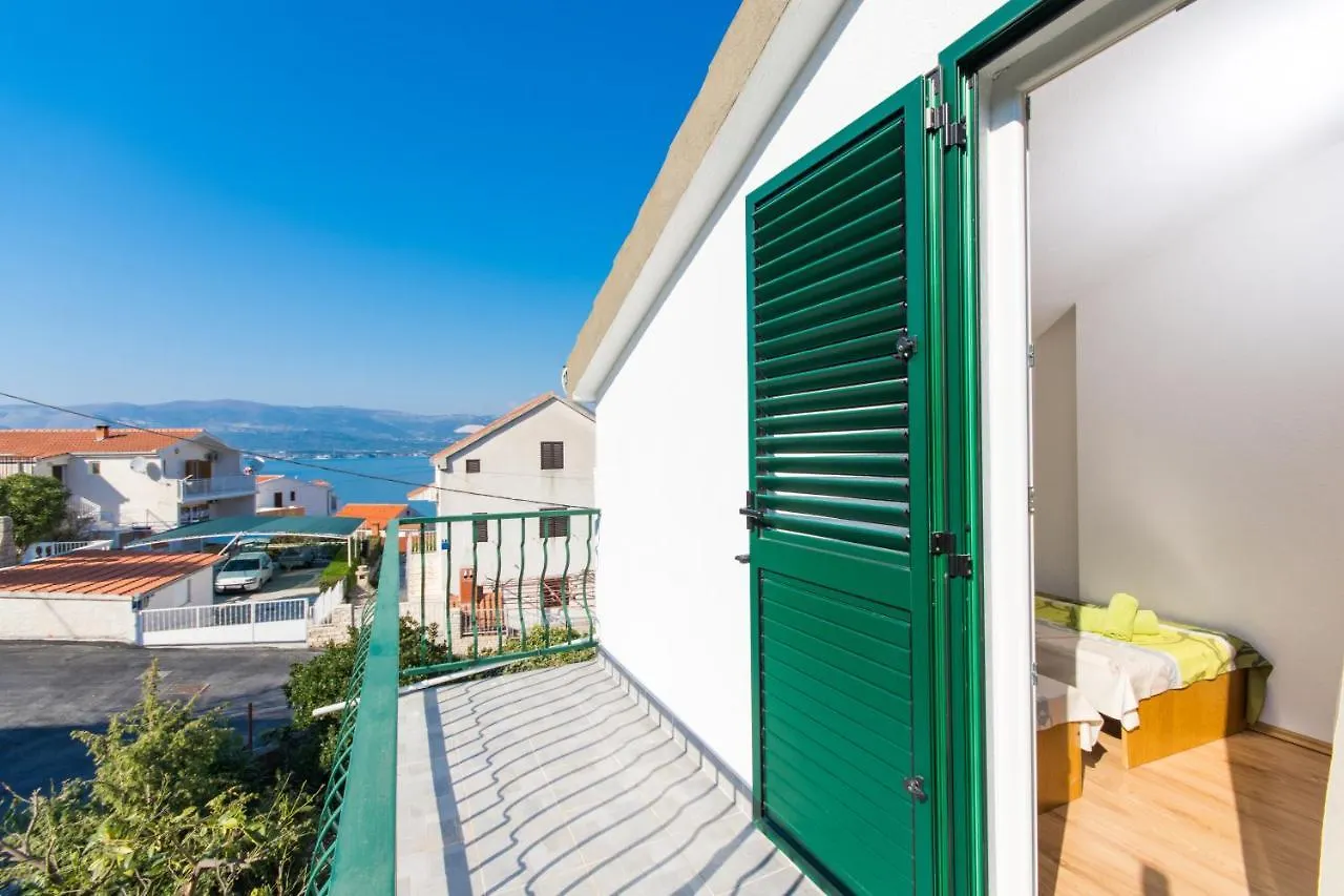 Apartment Slatine 1126B Trogir